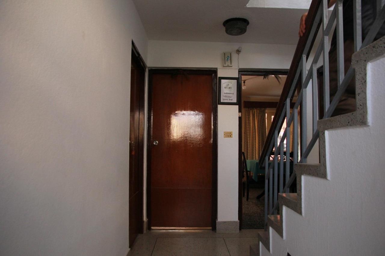 Ojas Wellness B&B Lalitpur Extérieur photo